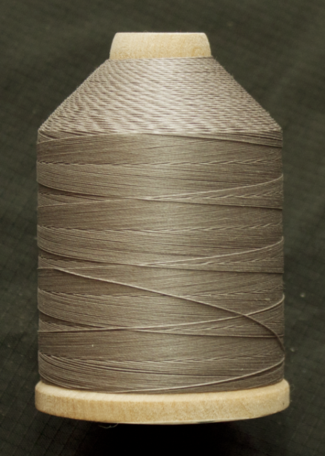 Quiltgarn-grey-Quilting thread -YLI - 100% Baumwolle