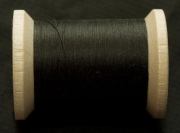 Quiltgarn-black -YLI - 100% Baumwolle 400 Yd. (ca 365m)