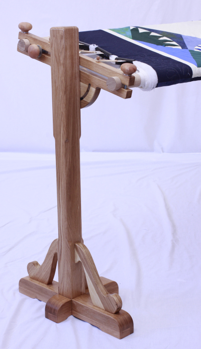 Quilt Frame "Love" - 3--rail-system - Oak